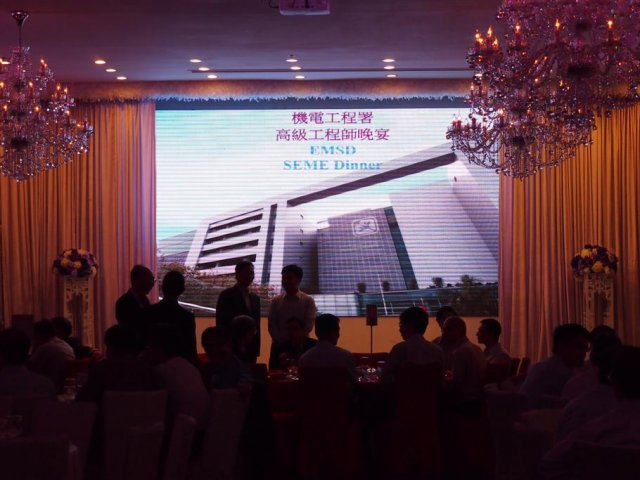 P9273527 (Large)